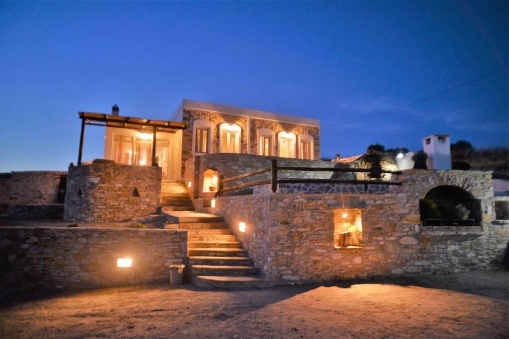 George Farmhouse Chrousa Екстериор снимка